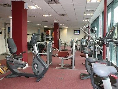 מלון Doubletree By Hilton שפילד