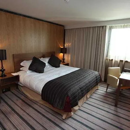 מלון Doubletree By Hilton שפילד