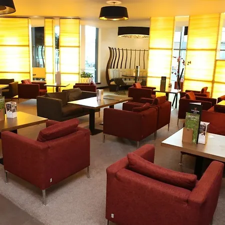 מלון Doubletree By Hilton שפילד