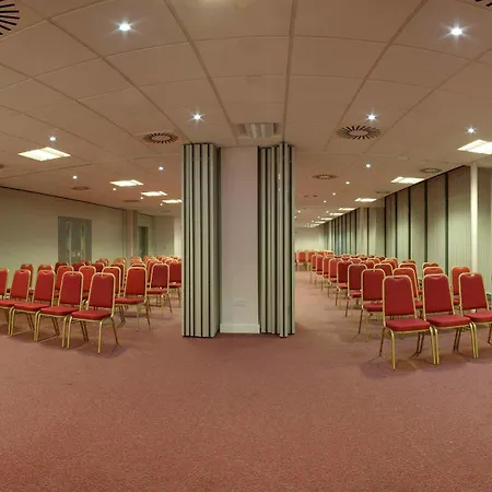 Doubletree By Hilton מלון שפילד