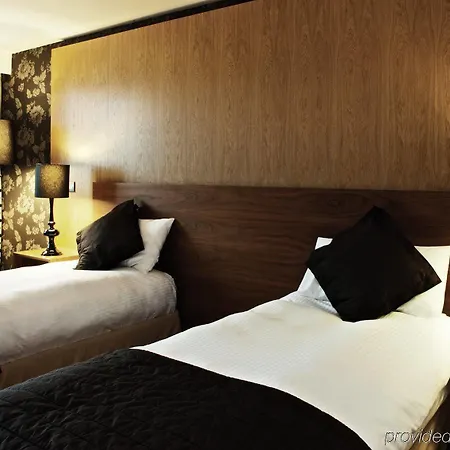 מלון Doubletree By Hilton 4*