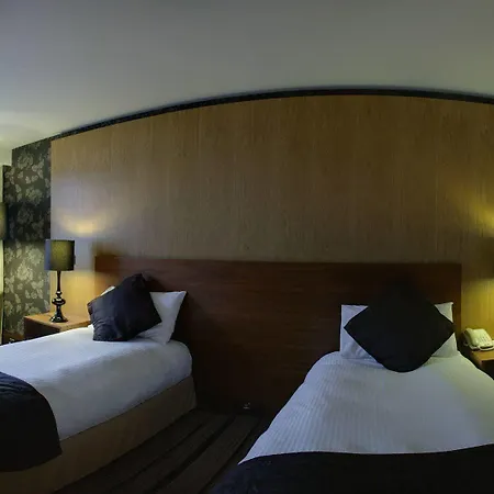 Doubletree By Hilton 4*